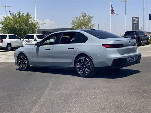 New 2025 BMW 740i w/ Premium Package image 8