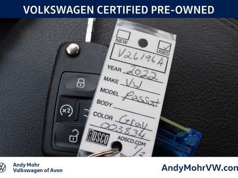 Used 2022 Volkswagen Passat 2.0T SE FWD image 33