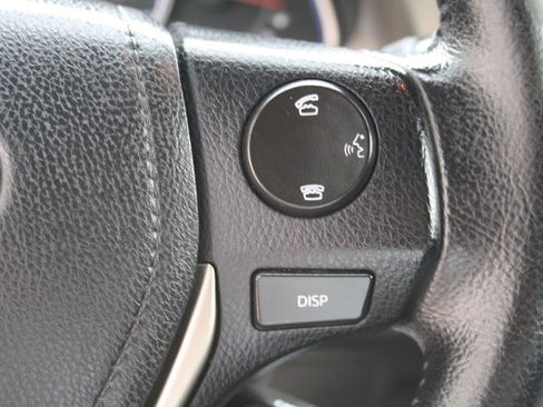 Used 2015 Toyota RAV4 Limited image 23