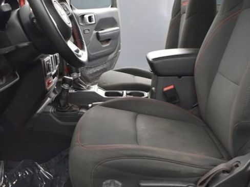 Used 2023 Jeep Wrangler Rubicon w/ LED Lighting Group image 9