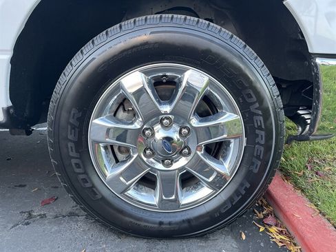 Used 2013 Ford F150 XLT w/ Luxury Equipment Group image 15