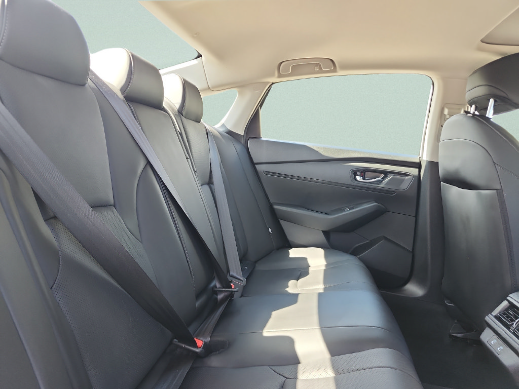 Used 2025 Honda Accord EX-L image 33