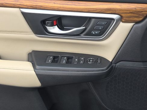 Used 2017 Honda CR-V EX-L image 11