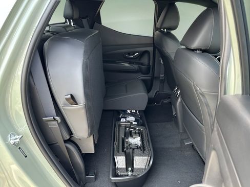 Used 2025 Hyundai Santa Cruz SEL image 18