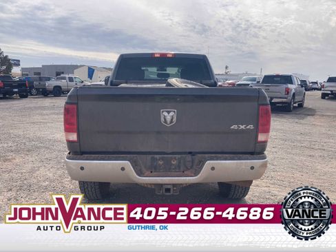 Used 2018 RAM 2500 Tradesman w/ Chrome Appearance Group image 6