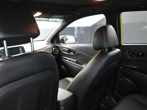 Used 2020 Hyundai Kona Limited FWD image 20