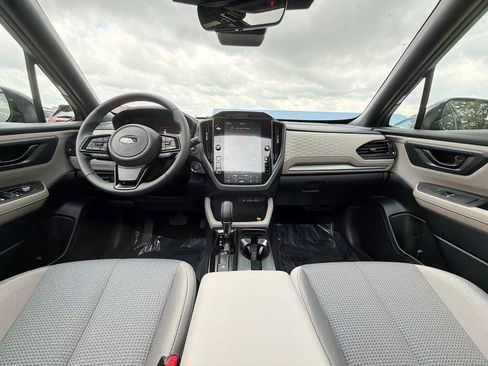 Used 2026 Subaru Forester Premium AWD/4WD image 12