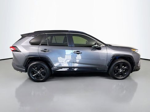Used 2019 Toyota RAV4 XSE AWD/4WD image 8