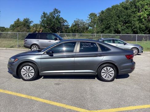 Used 2020 Volkswagen Jetta S w/ Driver Assistance Package FWD image 9
