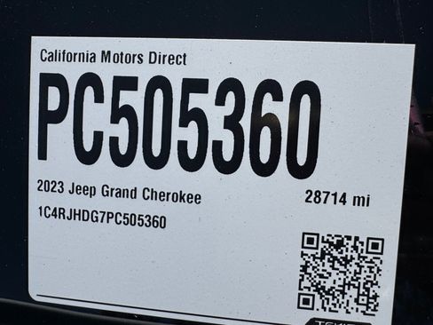 Used 2023 Jeep Grand Cherokee Overland w/ Adv Protech Group III AWD/4WD image 18
