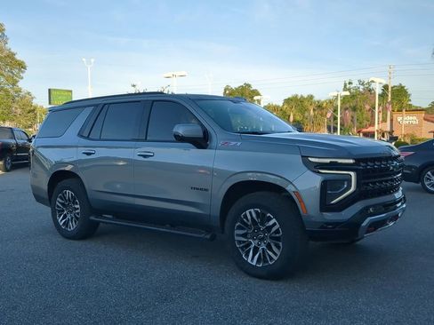 Used 2026 Chevrolet Tahoe Z71 AWD/4WD image 2