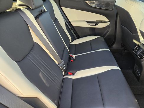 Used 2024 Lexus NX 250 FWD w/ Towing Package (2000 Lbs) image 10