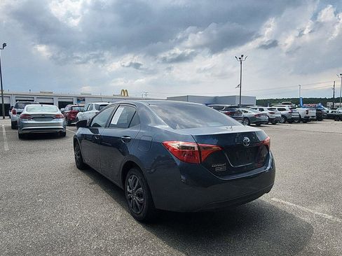 Used 2019 Toyota Corolla LE FWD image 3