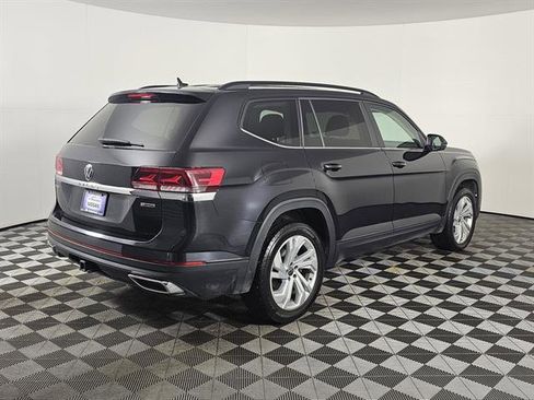 Used 2022 Volkswagen Atlas SE image 3