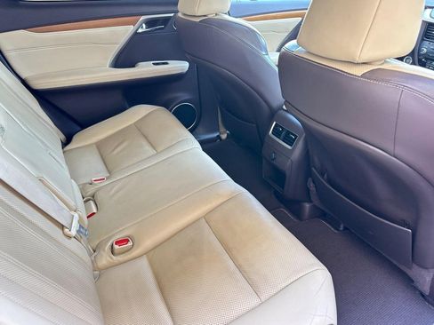 Used 2016 Lexus RX 350 FWD 4dr w/ Premium Package image 30