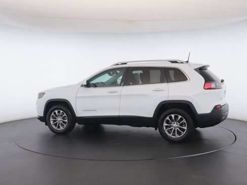 Used 2019 Jeep Cherokee Latitude Plus image 18