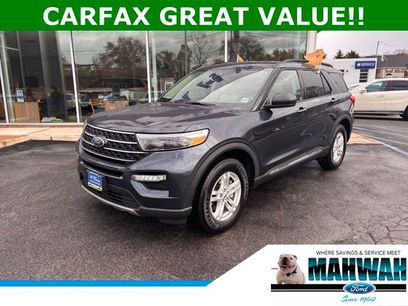 Certified 2022 Ford Explorer XLT w/ Equipment Group 202A