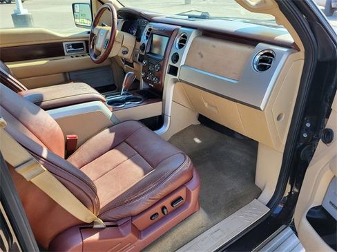 Used 2014 Ford F150 King Ranch w/ King Ranch Luxury Package image 29