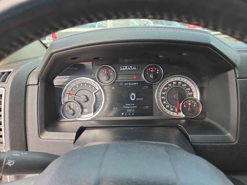 Used 2013 RAM 1500 Laramie w/ Convenience Group AWD/4WD image 26