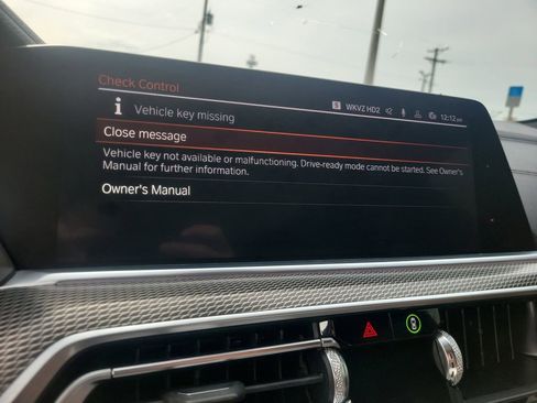 Used 2020 BMW X6 M50i image 21