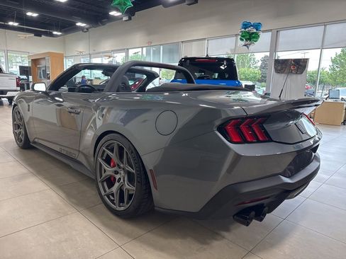New 2026 Ford Mustang GT Premium w/ GT Performance Package RWD image 6