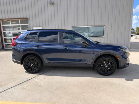 Certified 2026 Honda CR-V Sport Touring image 9