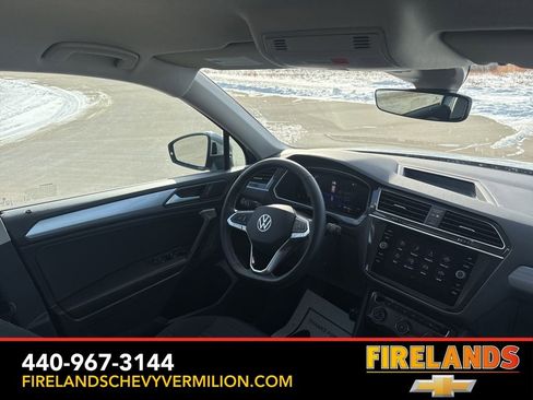 Used 2024 Volkswagen Tiguan S image 30
