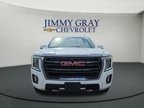 Used 2024 GMC Yukon AT4 w/ AT4 Premium Plus Package image 8