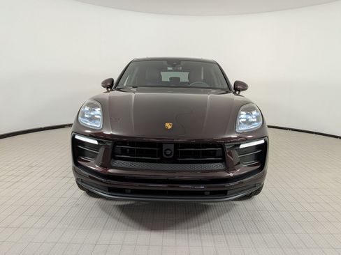 New 2026 Porsche Macan AWD/4WD image 6