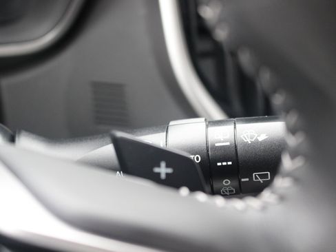 Used 2023 Subaru Ascent Touring image 27