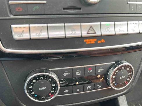 Used 2019 Mercedes-Benz GLS 450 4MATIC image 28