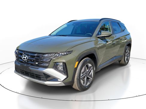 Used 2025 Hyundai Tucson SEL AWD/4WD image 3