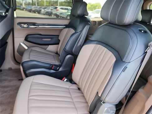 New 2026 Kia EV9 GT-Line image 16