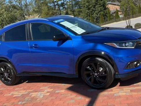 Used 2022 Honda HR-V Sport image 2