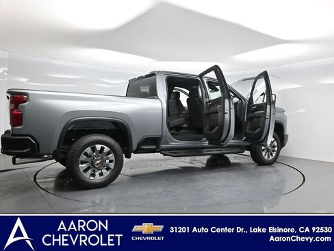 New 2026 Chevrolet Silverado 2500 Custom w/ Custom Value Package AWD/4WD image 4