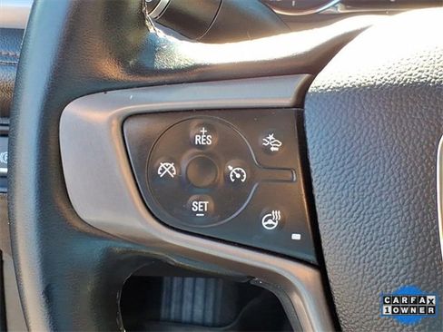 Used 2023 GMC Acadia AT4 w/ Technology Package image 32