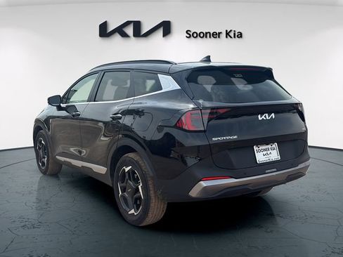 Used 2026 Kia Sportage EX w/ EX Panorama Roof Package AWD/4WD image 4