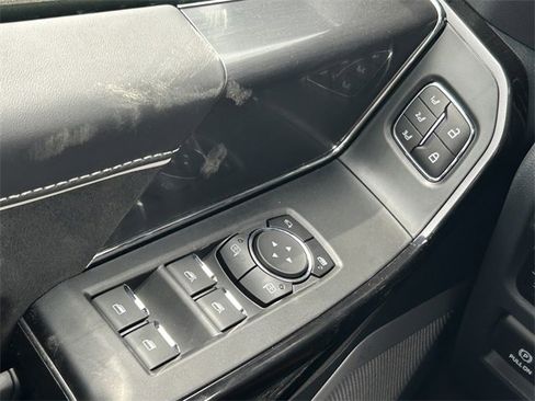 New 2025 Ford F150 Lightning Platinum image 23