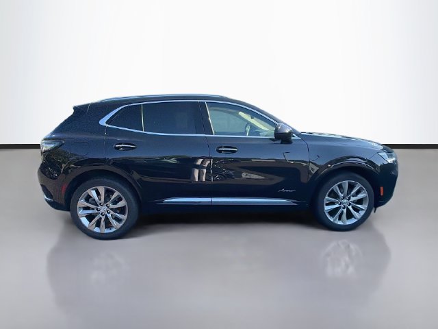 Used 2022 Buick Envision Avenir w/ Technology Package II AWD/4WD image 8