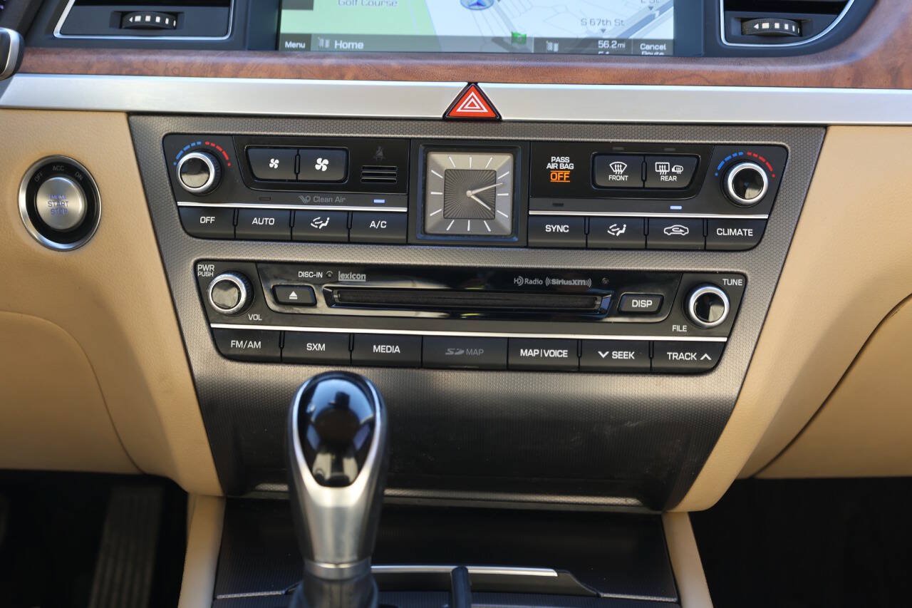 Used 2015 Hyundai Genesis 5.0 w/ Option Group 05 RWD image 21
