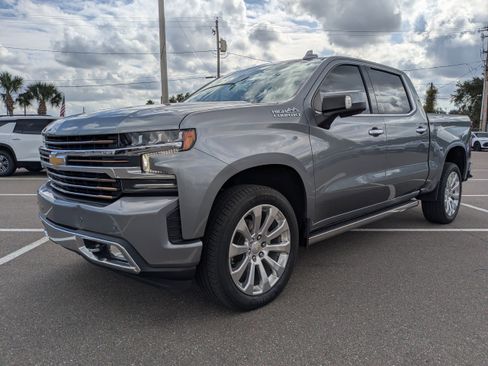 Used 2021 Chevrolet Silverado 1500 High Country image 8