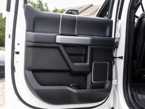 Used 2019 Ford F250 Platinum w/ Platinum Ultimate Package AWD/4WD image 56