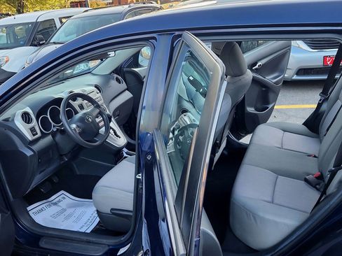 Used 2012 Toyota Matrix S w/ S Sport Pkg image 3