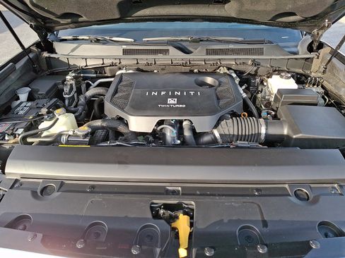 Certified 2025 INFINITI QX80 Sensory image 28