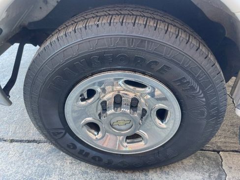 Used 2014 Chevrolet Express 3500 LT w/ LT Preferred Equipment Group RWD image 22