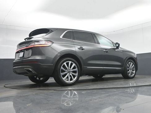 Used 2019 Lincoln Nautilus Select image 62