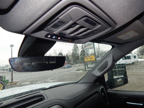 Used 2021 GMC Sierra 3500 Denali w/ Denali Ultimate Package image 31