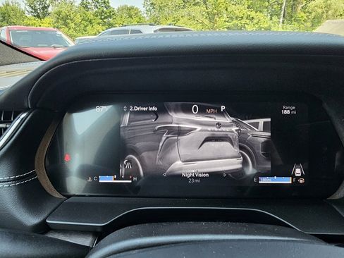 New 2025 Jeep Grand Cherokee L Overland w/ Advanced Protech Group III image 10