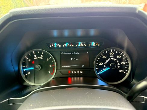 Used 2018 Ford F150 XLT w/ Equipment Group 302A Luxury image 18