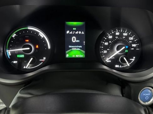 Used 2021 Toyota Sienna XLE AWD/4WD image 19